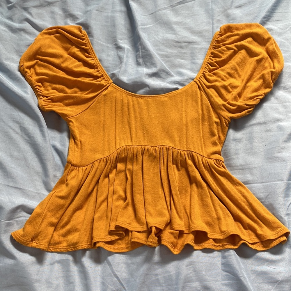 Cute Blouse - Picture 3 of 3